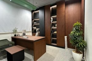 مشروع إنشاء وتصميم المكاتب في الرياض — لمسة إنجاز للمقاولات
